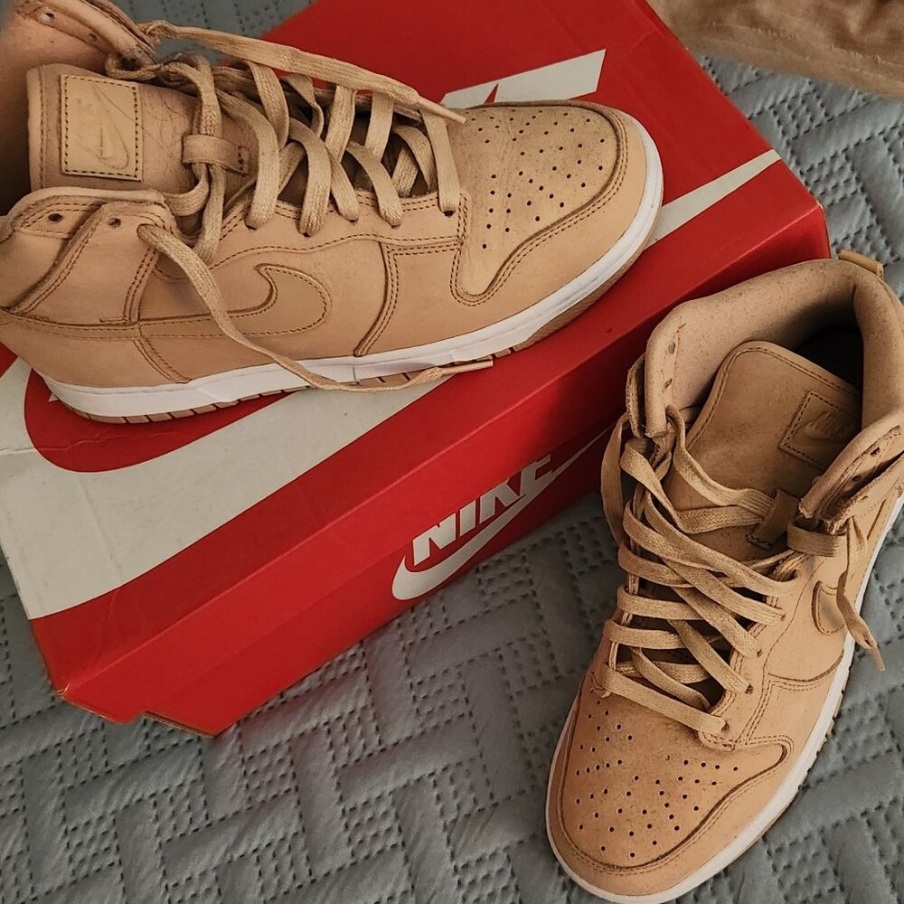 Nike Dunk WOMENS Premium High worn twice Size 8 - Picture 3 of 15